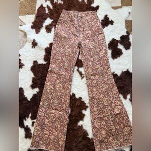 Free People CRVY Wild
Honey Printed Flare Jeans Size 25